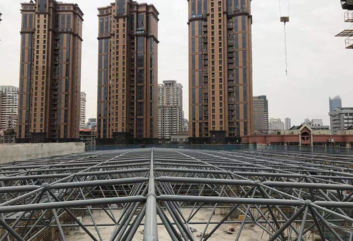 什邡螺栓球网架结构