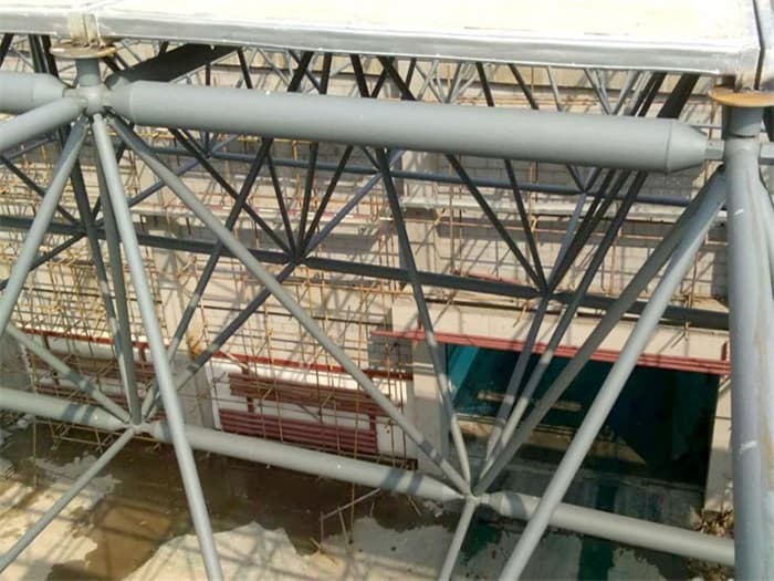 什邡公安局网架天基板屋面